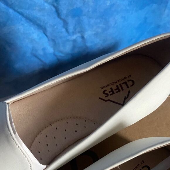 Elegant White Loafers for Women sz 6.5, SL2-129s010 - Picture 4 of 7